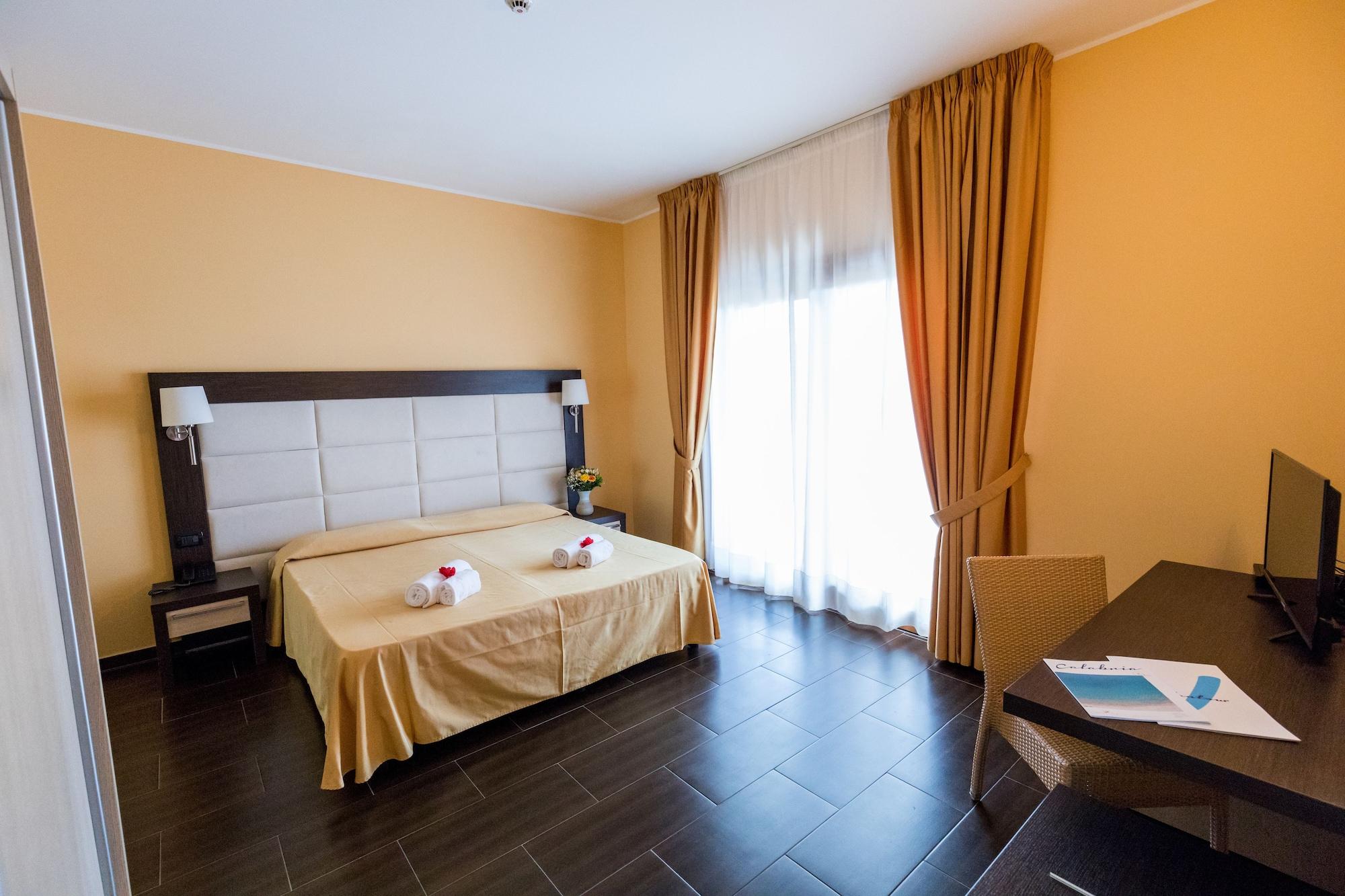 Hotel Cannamele Resort Parghelia Exterior photo