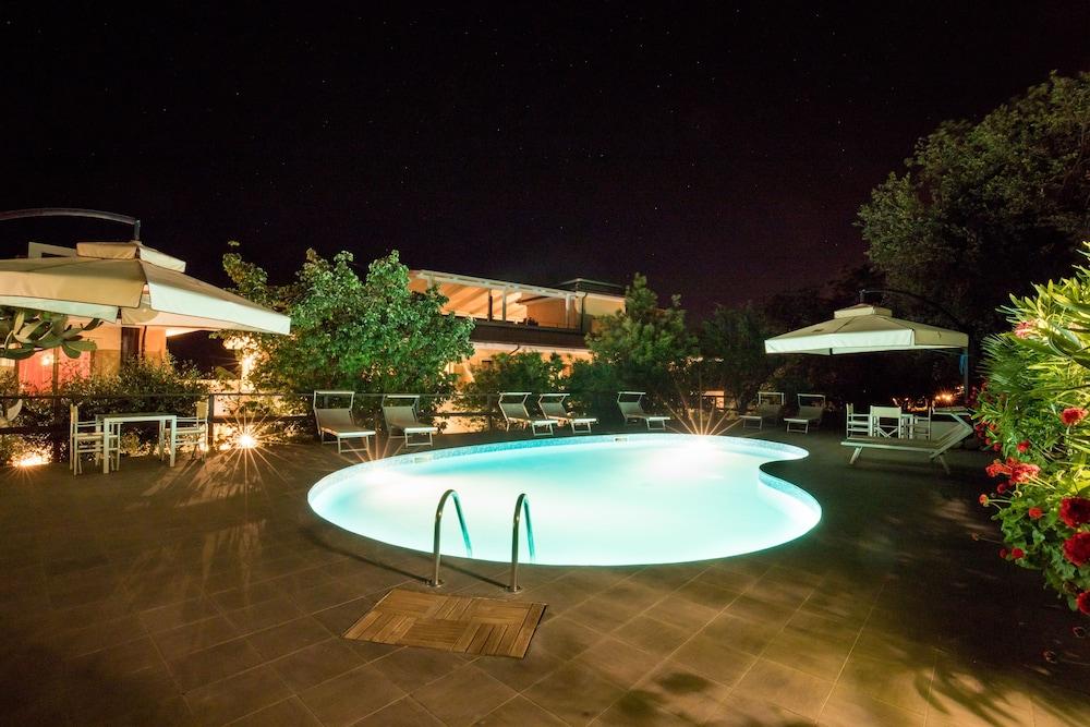 Hotel Cannamele Resort Parghelia Exterior photo