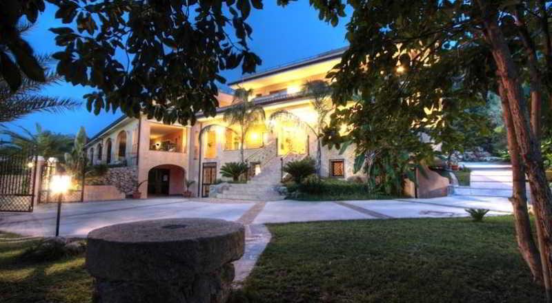 Hotel Cannamele Resort Parghelia Exterior photo